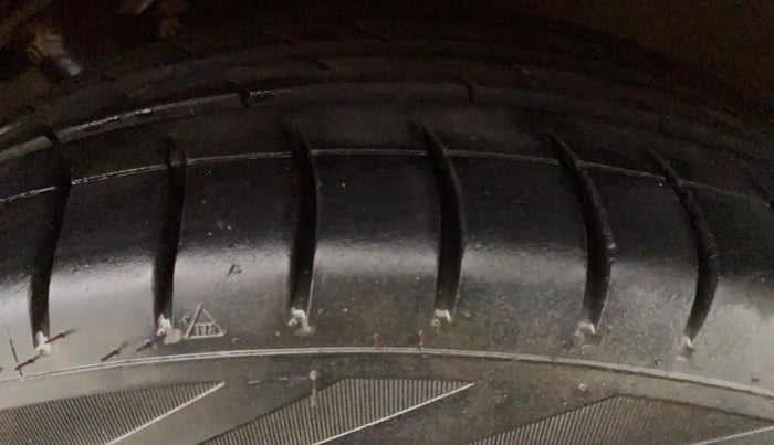 2016 Volkswagen Polo GT TSI AT, Petrol, Automatic, 43,216 km, Left Front Tyre Tread