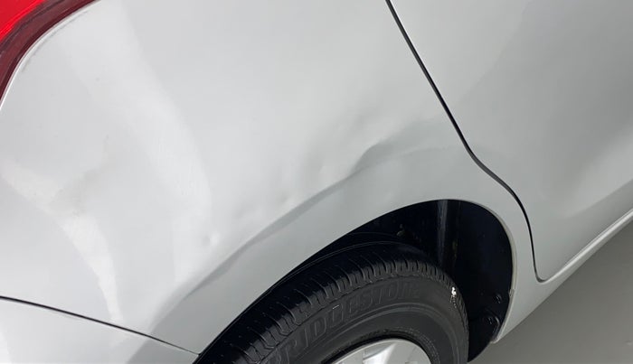 2020 Maruti Swift VXI D, Petrol, Manual, 20,892 km, Right quarter panel - Slightly dented