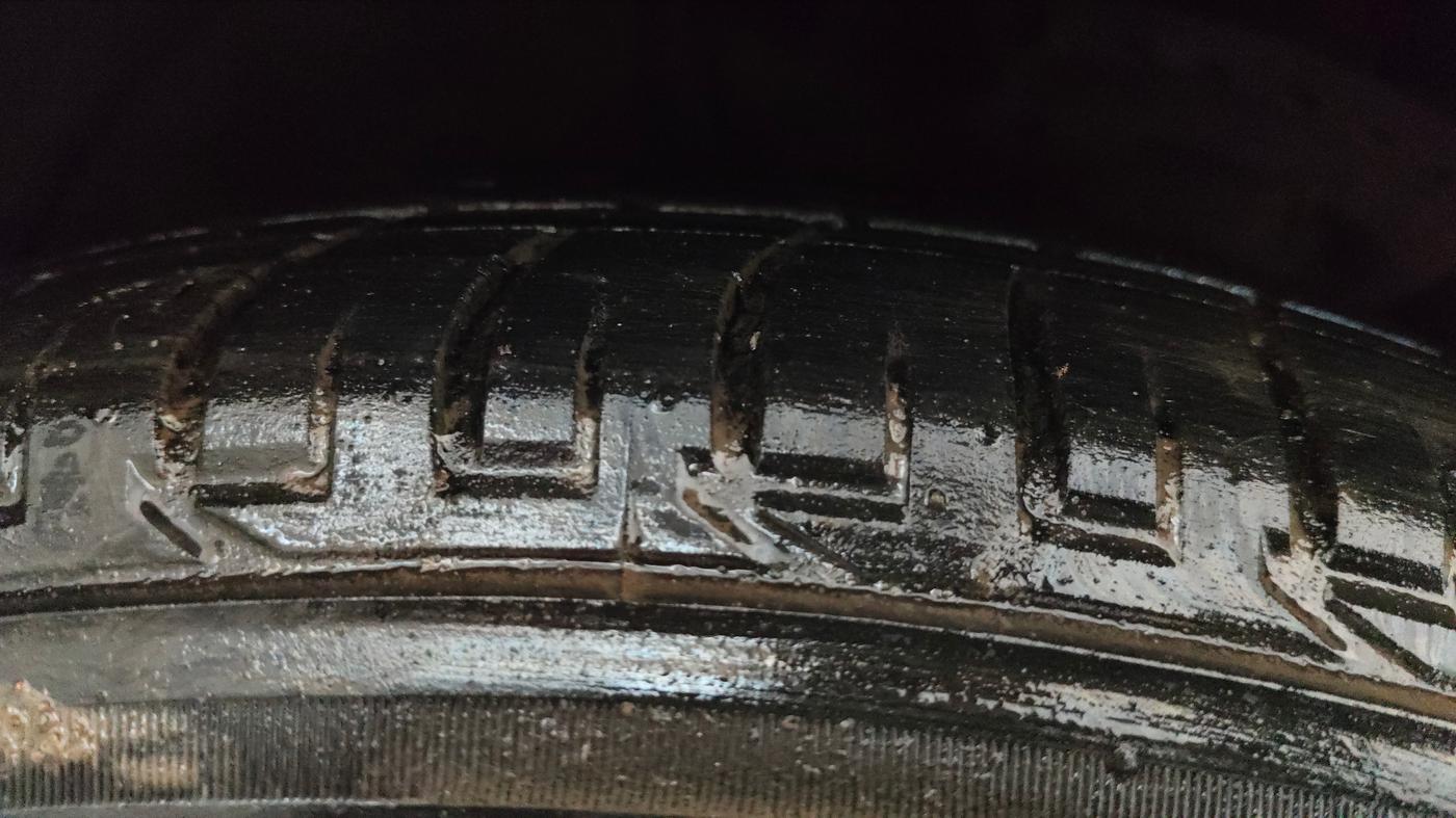2016 Hyundai Creta SX PLUS AT 1.6 PETROL, Petrol, Automatic, 72,711 km, Right Front Tyre Tread