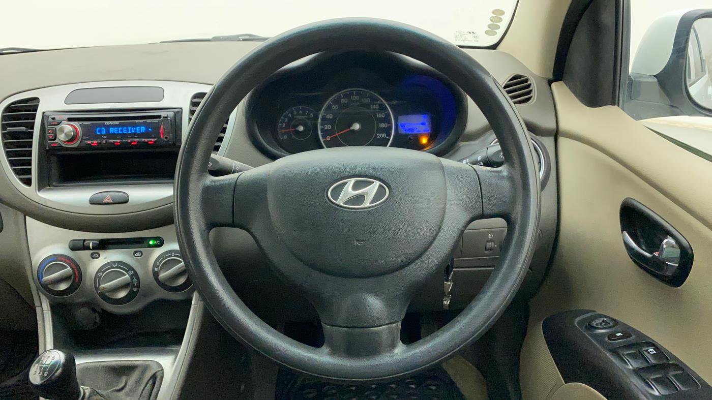 2011 Hyundai i10 MAGNA 1.2, Petrol, Manual, 74,587 km, Steering Wheel Close Up