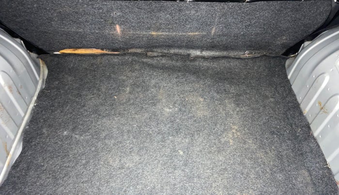 2019 Renault Kwid RXT 1.0, Petrol, Manual, 74,559 km, Boot Inside