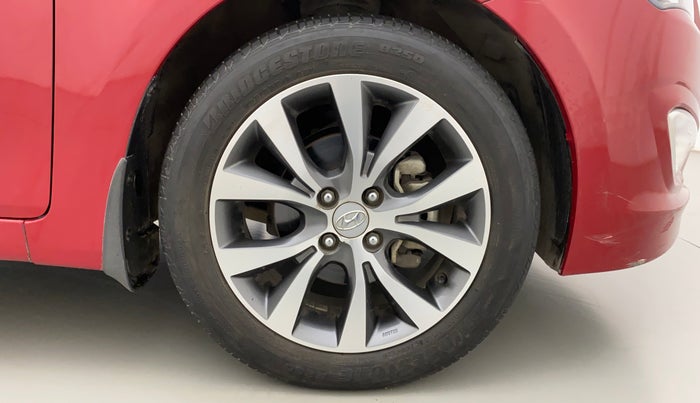 2017 Hyundai Verna 1.6 VTVT SX, Petrol, Manual, 31,198 km, Right Front Wheel