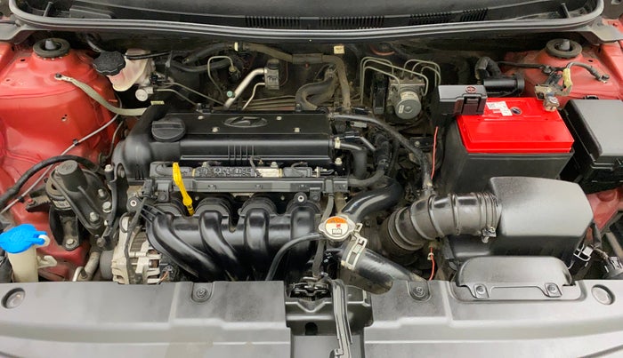 2017 Hyundai Verna 1.6 VTVT SX, Petrol, Manual, 31,198 km, Open Bonet