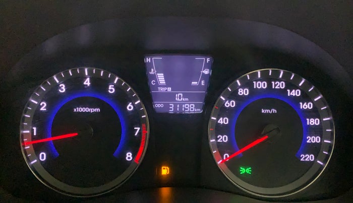 2017 Hyundai Verna 1.6 VTVT SX, Petrol, Manual, 31,198 km, Odometer Image