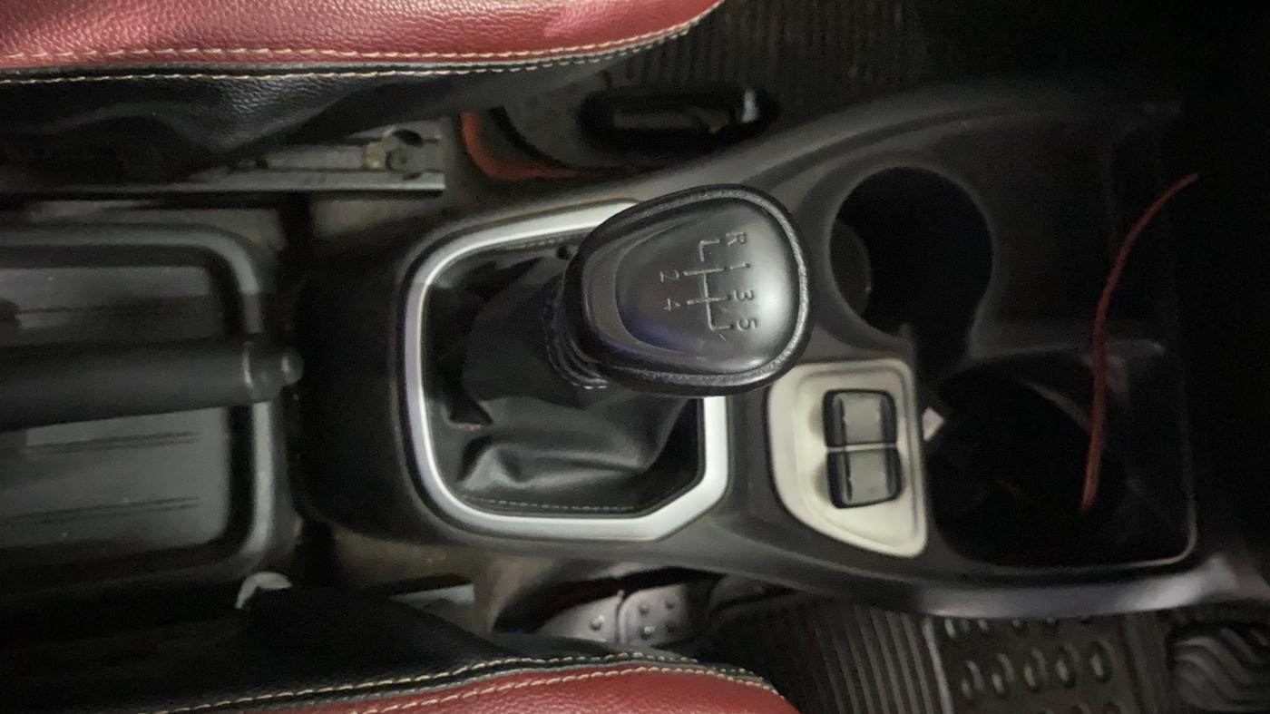2018 Datsun Redi Go T(O) 1.0L LIMITED EDITION, Petrol, Manual, 58,660 km, Gear Lever
