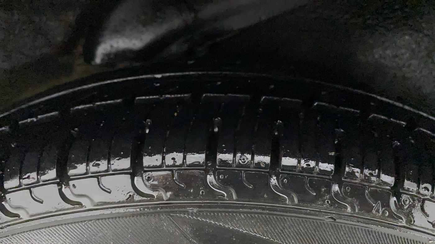 2012 Hyundai i10 MAGNA 1.1, Petrol, Manual, 85,792 km, Left Rear Tyre Tread
