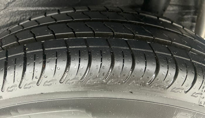 2021 Maruti S PRESSO VXI PLUS, Petrol, Manual, 110 km, Left Rear Tyre Tread