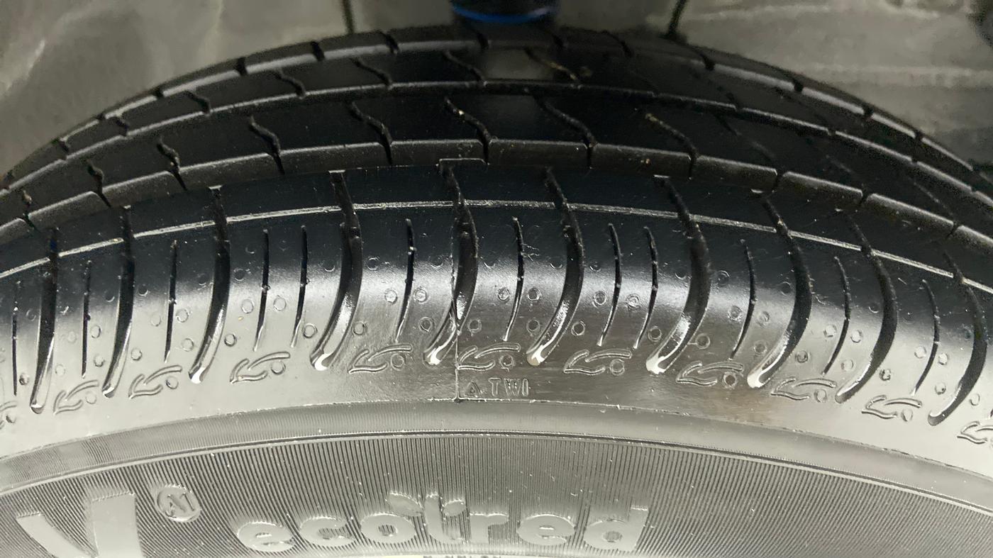 2021 Maruti S PRESSO VXI PLUS, Petrol, Manual, 110 km, Right Front Tyre Tread