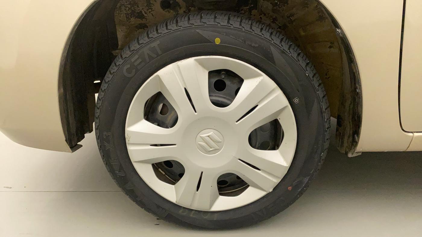 2013 Maruti Wagon R 1.0 VXI, Petrol, Manual, 34,913 km, Left Front Wheel