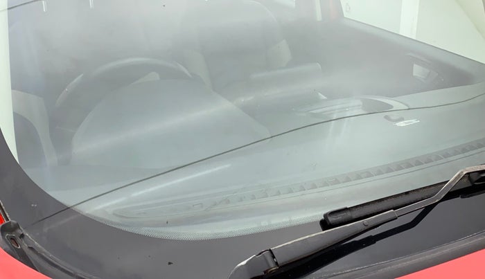 2018 Ford Ecosport TREND 1.5L DIESEL, Diesel, Manual, 54,106 km, Front windshield - Minor spot on windshield