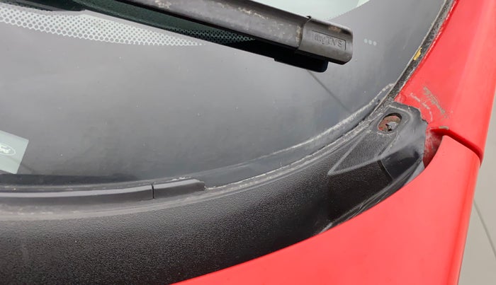 2018 Ford Ecosport TREND 1.5L DIESEL, Diesel, Manual, 54,106 km, Bonnet (hood) - Cowl vent panel has minor damage