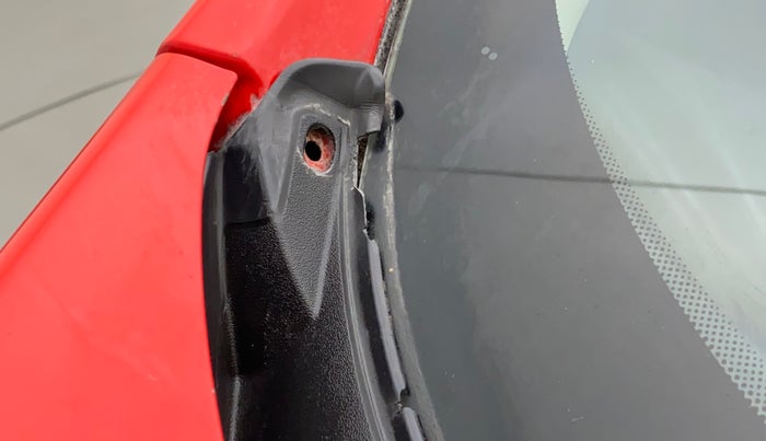 2018 Ford Ecosport TREND 1.5L DIESEL, Diesel, Manual, 54,106 km, Bonnet (hood) - Cowl vent panel has minor damage