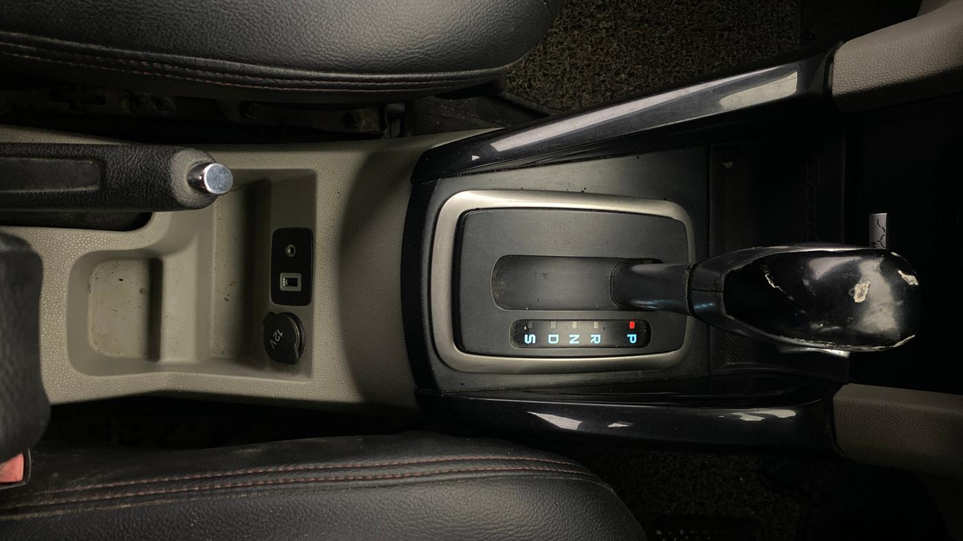 2015 Ford Ecosport TITANIUM 1.5L PETROL AT, Petrol, Automatic, 70,288 km, Gear Lever