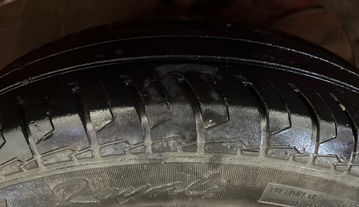2024 Maruti Swift LXI, Petrol, Manual, 41,420 km, Right Front Tyre Tread