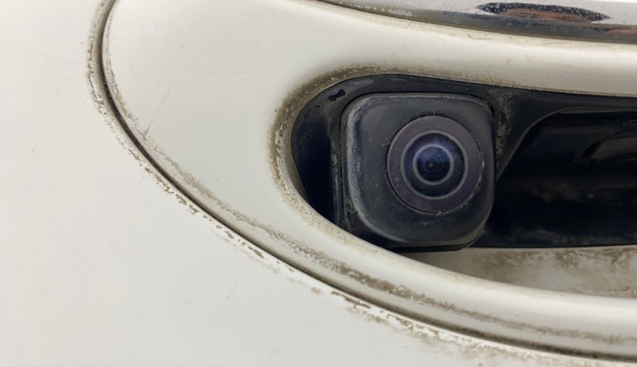 2018 Hyundai Grand i10 SPORTZ (O) AT 1.2 KAPPA VTVT, Petrol, Automatic, 68,964 km, Parking Camera