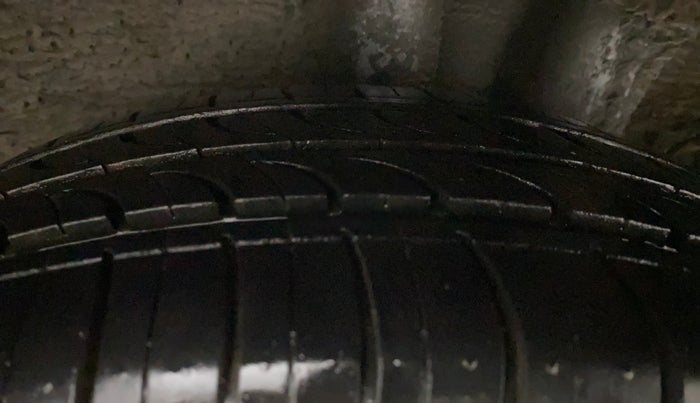 2018 Hyundai Grand i10 SPORTZ (O) AT 1.2 KAPPA VTVT, Petrol, Automatic, 68,964 km, Left Rear Tyre Tread