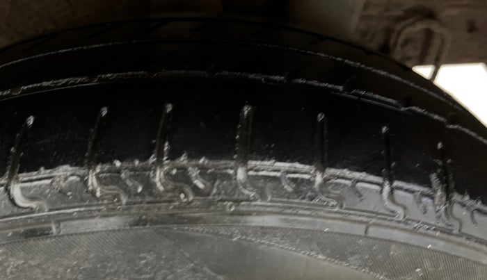 2018 Hyundai Grand i10 MAGNA 1.2 KAPPA VTVT, Petrol, Manual, 97,503 km, Left Rear Tyre Tread