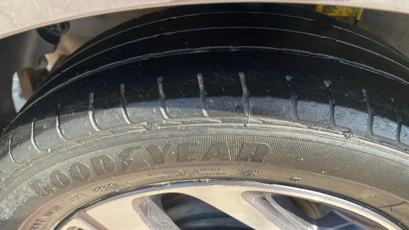 2022 Hyundai AURA SX 1.2 CNG, CNG, Manual, 49,646 km, Right Rear Tyre Tread