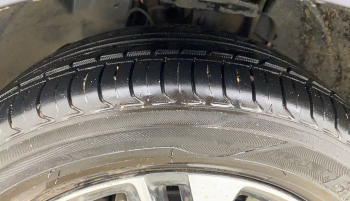 2021 Tata Tiago XZ PLUS PETROL, Petrol, Manual, 68,683 km, Left Front Tyre Tread
