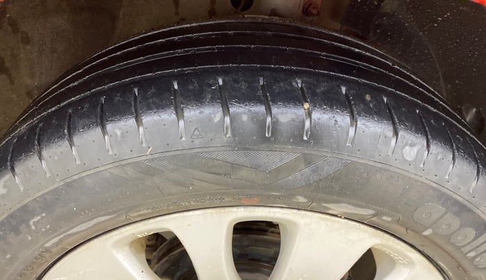 2016 Maruti Baleno ZETA PETROL 1.2, Petrol, Manual, 88,840 km, Right Front Tyre Tread