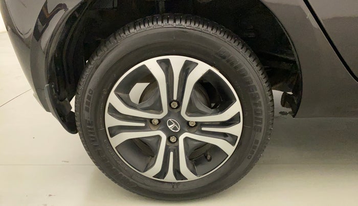 2022 Tata Tiago XZ PLUS CNG, CNG, Manual, 6,461 km, Right Rear Wheel