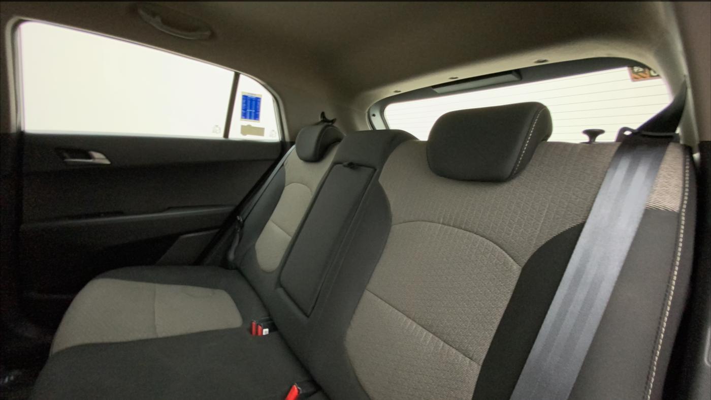 2017 Hyundai Creta SX PLUS 1.6 PETROL, Petrol, Manual, 33,272 km, Right Side Rear Door Cabin