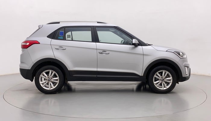 2017 Hyundai Creta SX PLUS 1.6 PETROL, Petrol, Manual, 33,272 km, Right Side View