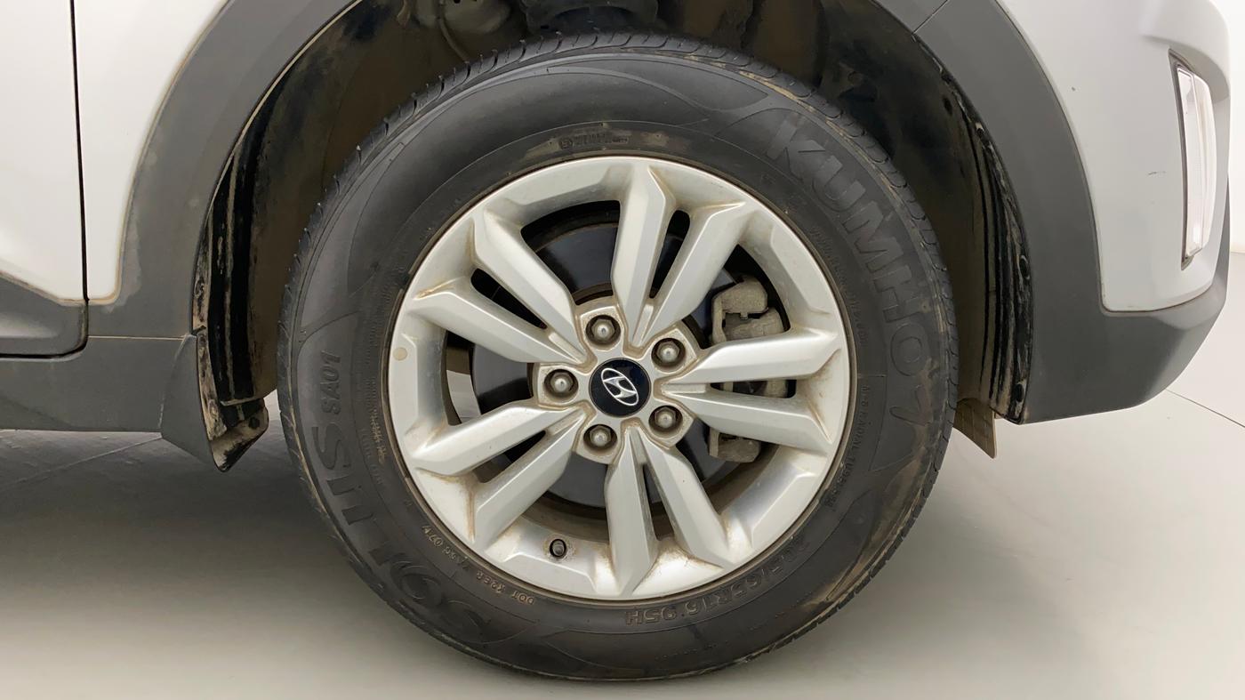 2017 Hyundai Creta SX PLUS 1.6 PETROL, Petrol, Manual, 33,272 km, Right Front Wheel