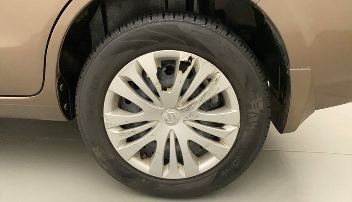 2015 Maruti Ertiga VXI, Petrol, Manual, 49,752 km, Left Rear Wheel