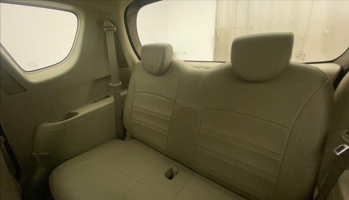 2015 Maruti Ertiga VXI, Petrol, Manual, 49,752 km, Third Seat Row ( optional )