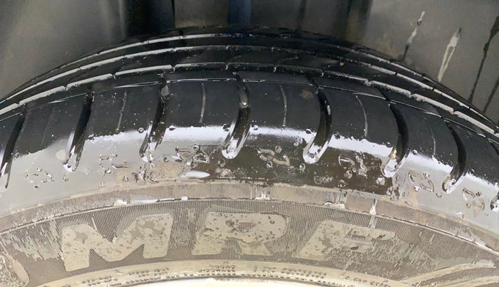 2024 Volkswagen TAIGUN GT TSI 1.5 DSG , Petrol, Automatic, 7,517 km, Right Rear Tyre Tread