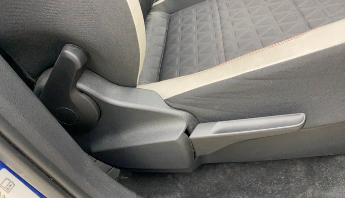 2024 Volkswagen TAIGUN GT TSI 1.5 DSG , Petrol, Automatic, 7,517 km, Driver Side Adjustment Panel