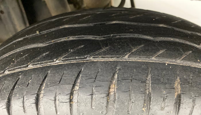 2012 Maruti Alto K10 VXI P, Petrol, Manual, 33,927 km, Left Rear Tyre Tread