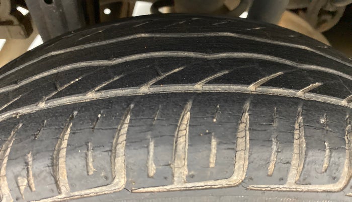 2012 Maruti Alto K10 VXI P, Petrol, Manual, 33,927 km, Right Rear Tyre Tread