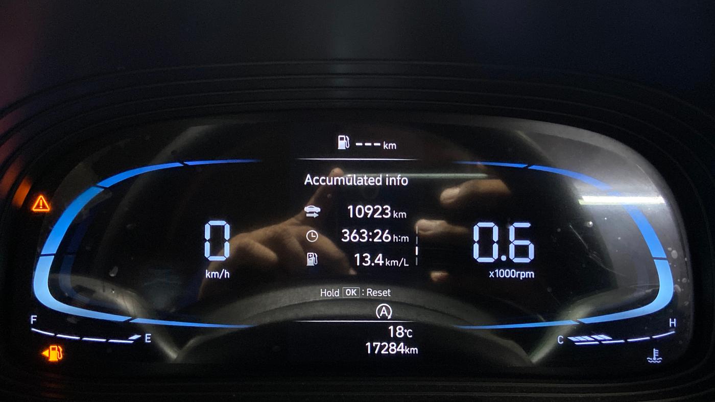 2023 Hyundai VENUE S(O) 1.2, Petrol, Manual, 17,272 km, Odometer Image