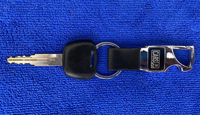 2019 Maruti Eeco 5 STR WITH A/C+HTR, Petrol, Manual, 30,173 km, Key Close Up