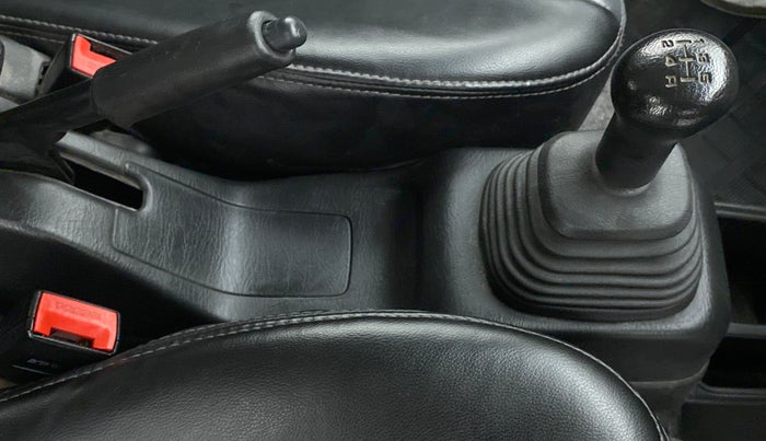 2019 Maruti Eeco 5 STR WITH A/C+HTR, Petrol, Manual, 30,173 km, Gear Lever