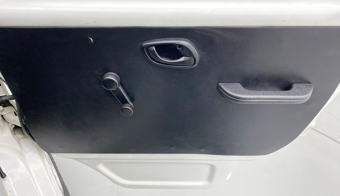 2019 Maruti Eeco 5 STR WITH A/C+HTR, Petrol, Manual, 30,173 km, Driver Side Door Panels Control