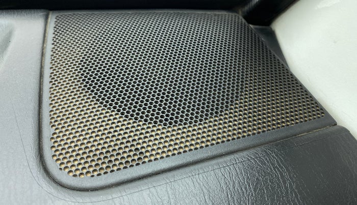 2019 Maruti Eeco 5 STR WITH A/C+HTR, Petrol, Manual, 30,173 km, Speaker