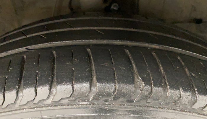2015 Honda City 1.5L I-VTEC SV CVT, Petrol, Automatic, 76,878 km, Right Front Tyre Tread