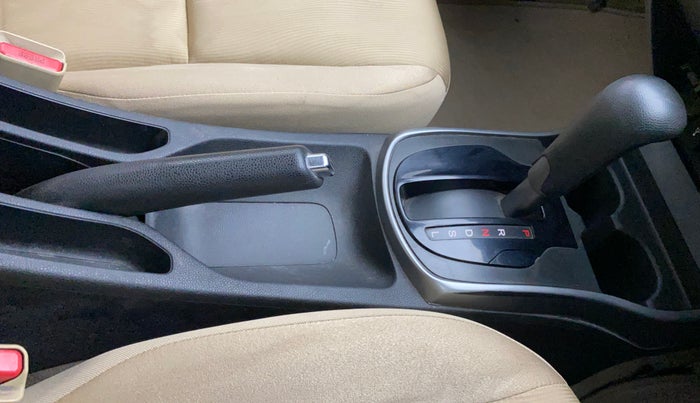 2015 Honda City 1.5L I-VTEC SV CVT, Petrol, Automatic, 76,878 km, Gear Lever