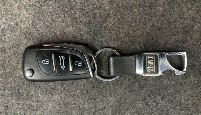 2015 Honda City 1.5L I-VTEC SV CVT, Petrol, Automatic, 76,878 km, Key Close Up
