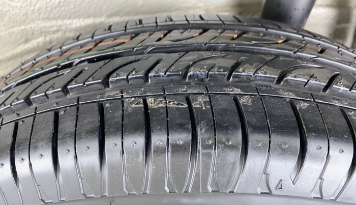 2021 Maruti S PRESSO VXI CNG, CNG, Manual, 11,296 km, Left Rear Tyre Tread
