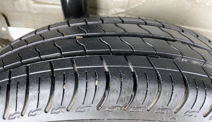 2021 Maruti S PRESSO VXI CNG, CNG, Manual, 11,296 km, Right Rear Tyre Tread