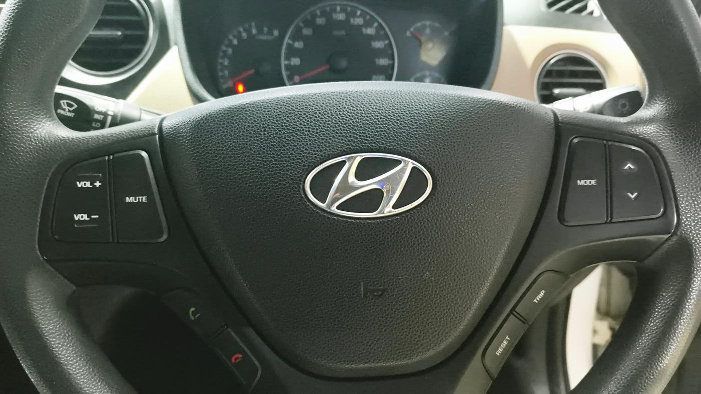 2015 Hyundai Grand i10 SPORTZ 1.2 KAPPA VTVT, Petrol, Manual, 27,417 km, Adaptive Cruise Control