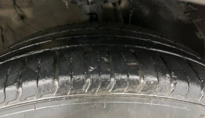 2020 KIA SONET GTX PLUS 1.0 IMT, Petrol, Manual, 75,856 km, Right Front Tyre Tread