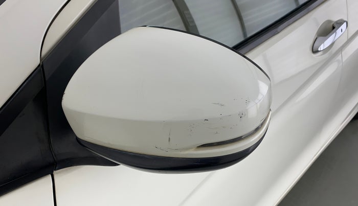 2016 Honda City 1.5L I-VTEC VX (O) MT, Petrol, Manual, 55,495 km, Left rear-view mirror - Minor scratches