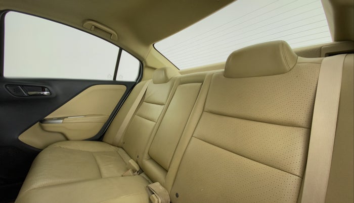 2016 Honda City 1.5L I-VTEC VX (O) MT, Petrol, Manual, 55,495 km, Right Side Rear Door Cabin