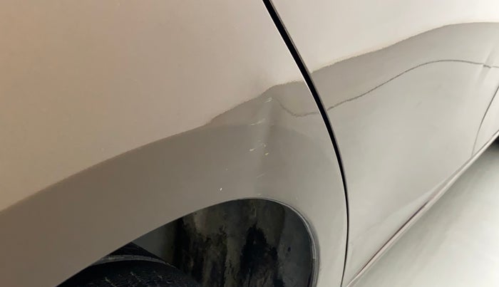 2017 Maruti Ciaz SIGMA 1.4 MT PETROL, Petrol, Manual, 58,452 km, Right quarter panel - Slightly dented