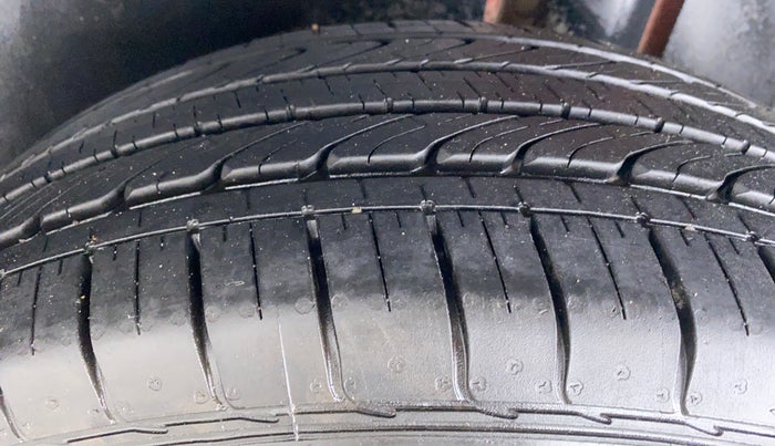2020 MG HECTOR PLUS SHARP HYBRID PETROL, Petrol, Manual, 12,343 km, Left Rear Tyre Tread